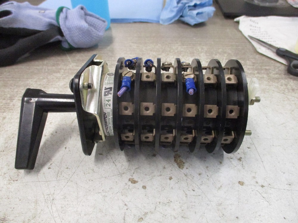 Electroswitch Series 24 Rotary Switch 24206 Run/Off/Auto