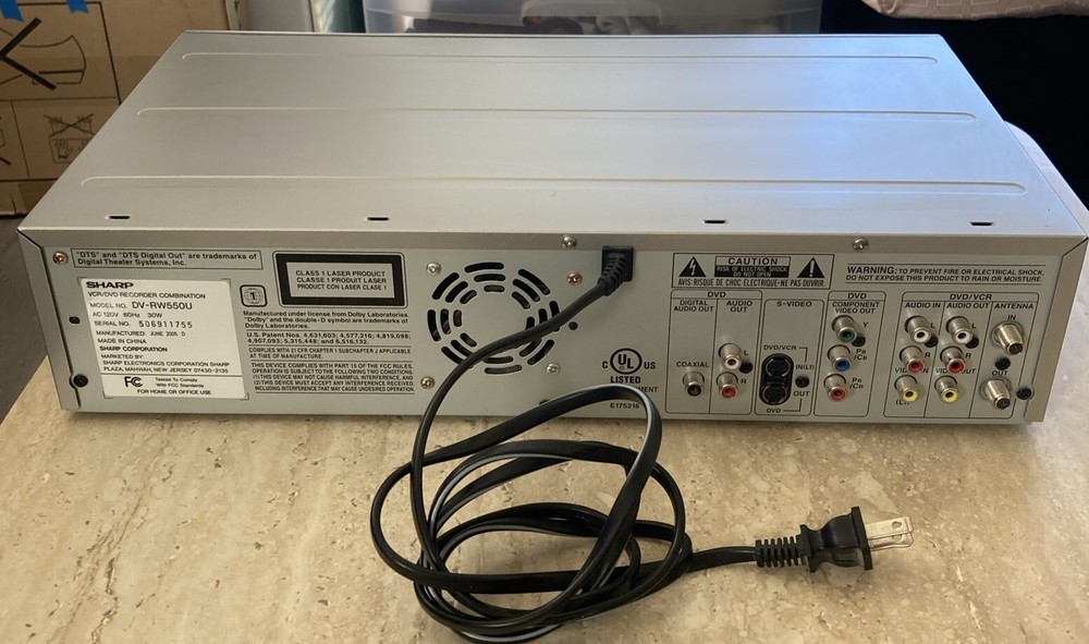 Sharp DV-RW550U DVD Recorder VHS VCR Combo Recorder Powers On Untested