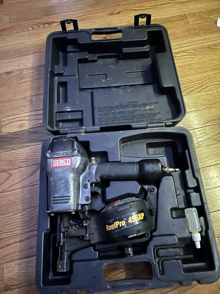 Senco Roofing Nailer 455XP