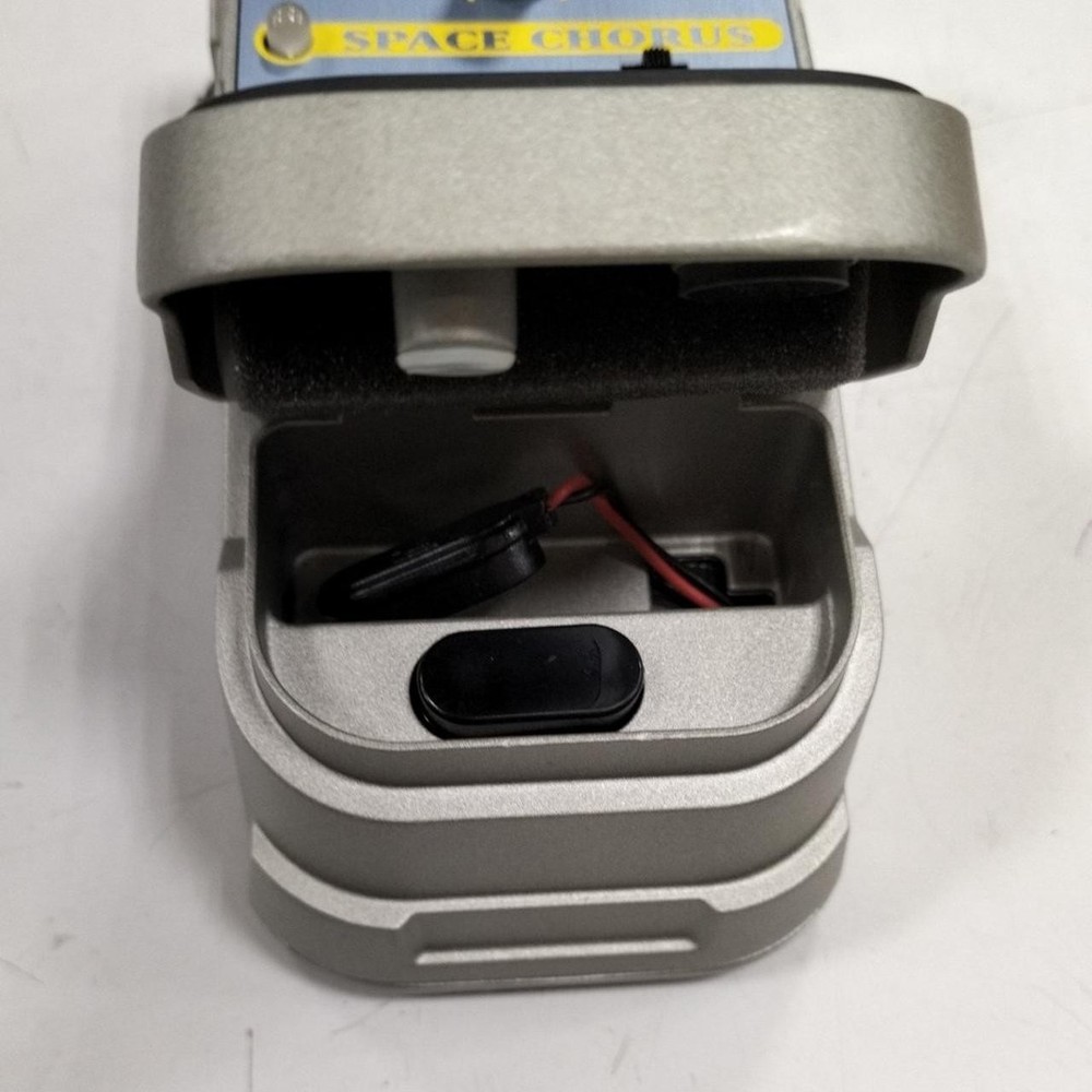 Line 6 Space Chorus Guitar Effects Pedal Used