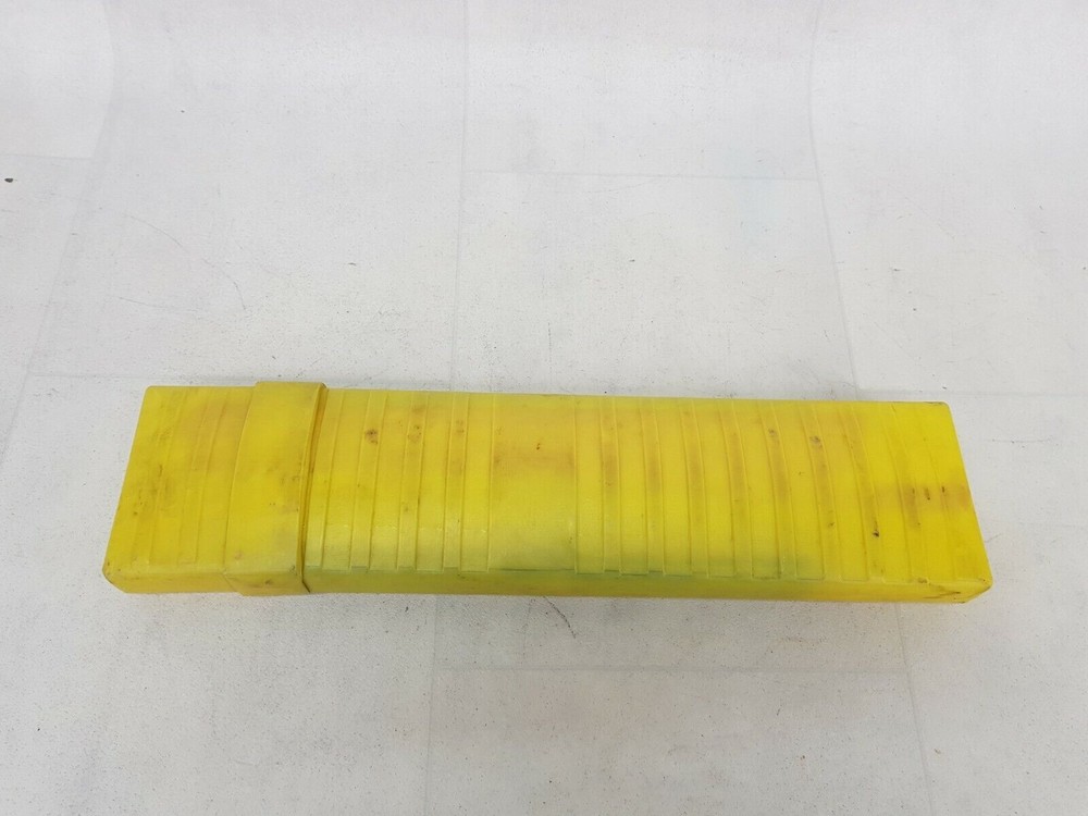 TWO HAZARD WARNING BREAKDOWN TRIANGLE + CASING