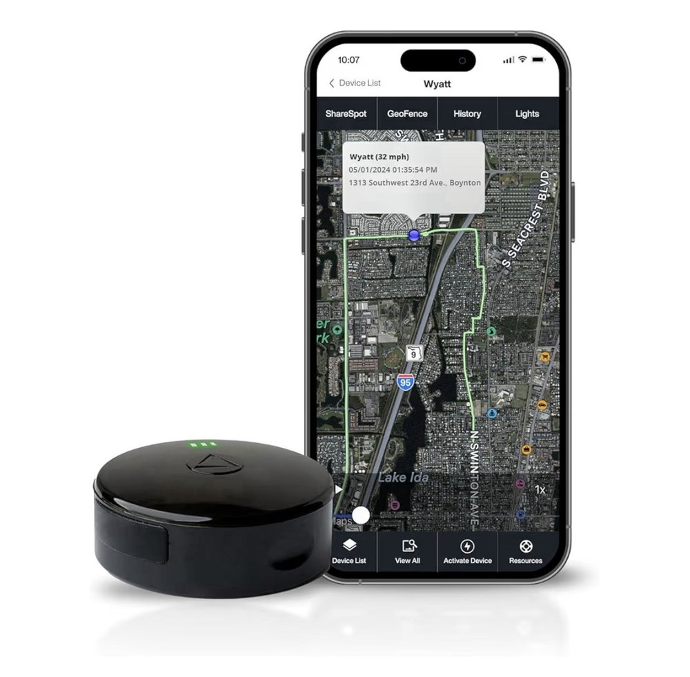 Land Air Sea 54 GPS Tracker