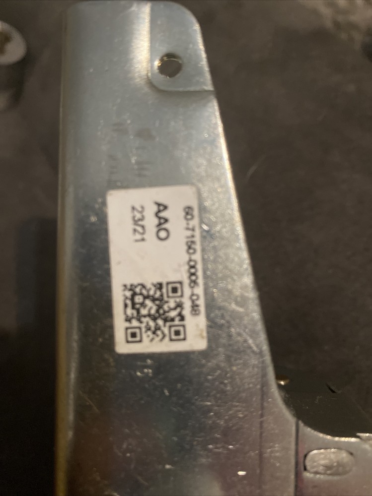 Yale Locks & Hardware 60-7150-0005-048 (Sb1)