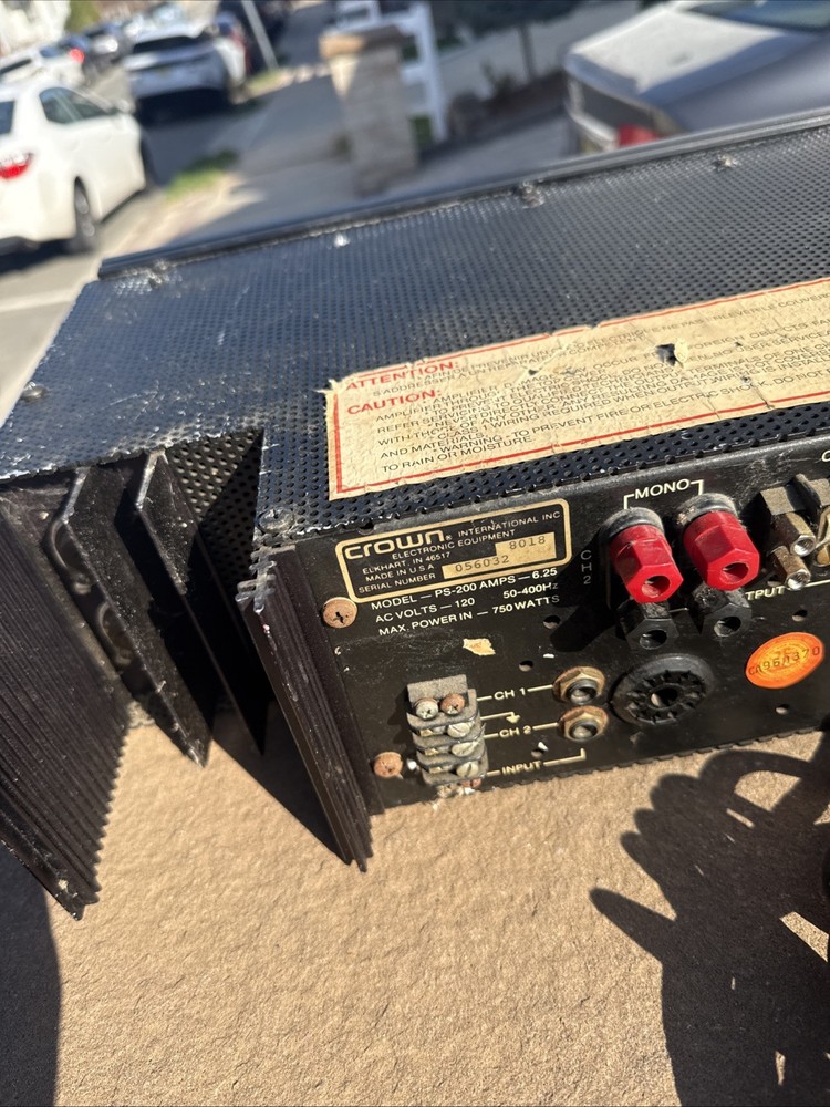 Crown PS-200 power amplifier Tested Works Has Some Cosmetic Issues