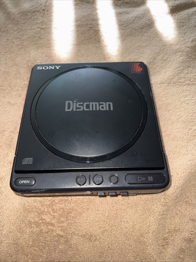 Vintage Sony D-4 Discman Compact Disc CD Compact Music Player - UNTESTED