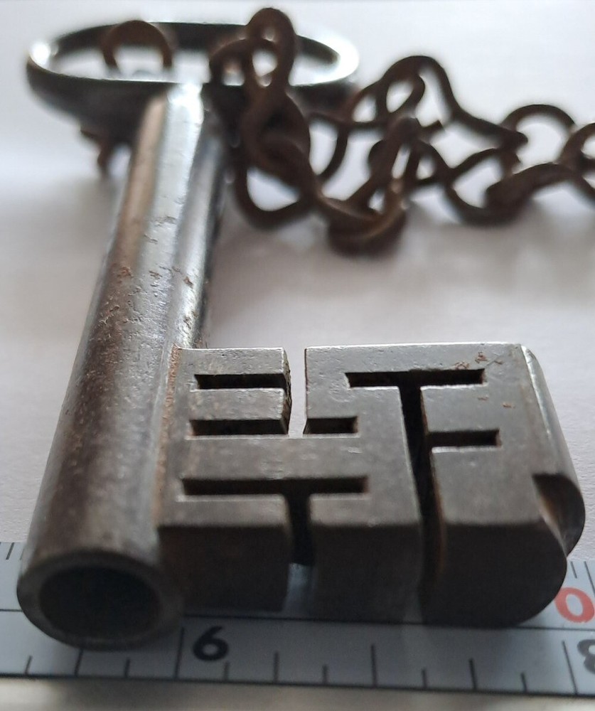 Bridge Ward Key - Good Condition