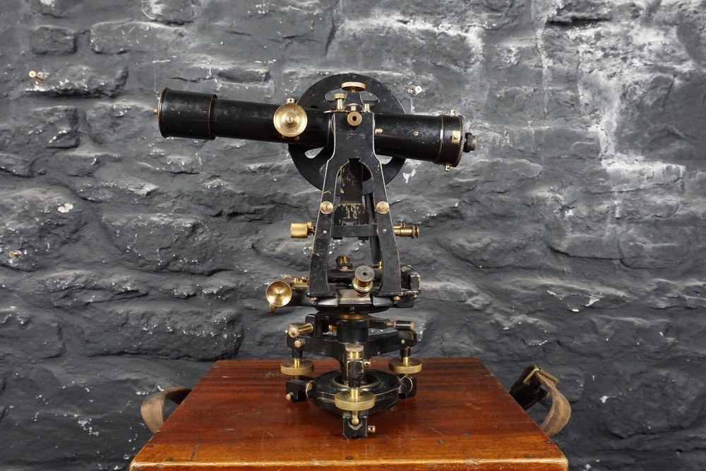 Antique Cooke Troughton & Simms Surveyors Theodolite ~ Engineering Display