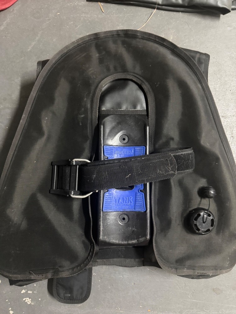 Seaquest Black Diamond BCD. Large.
