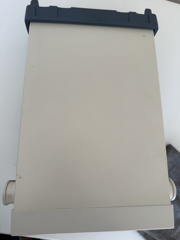 B&K Precision 2840 DC Resistance Meter Bench Top - Used - Tested Powers On