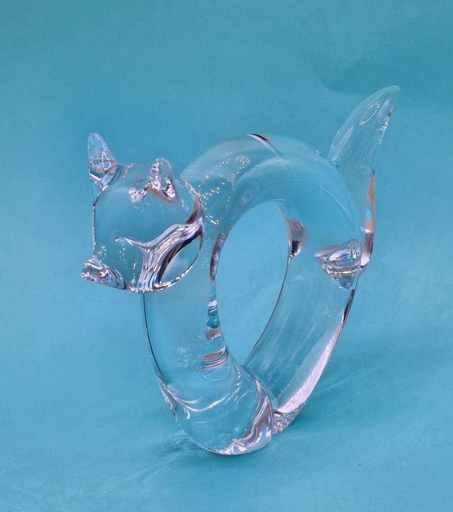 Crystal Cat in a Ring Shape Hand-made pristine condition