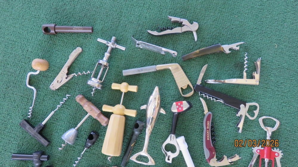 Various Vintage Wine Openers, Corkscrews & Bottle Openers