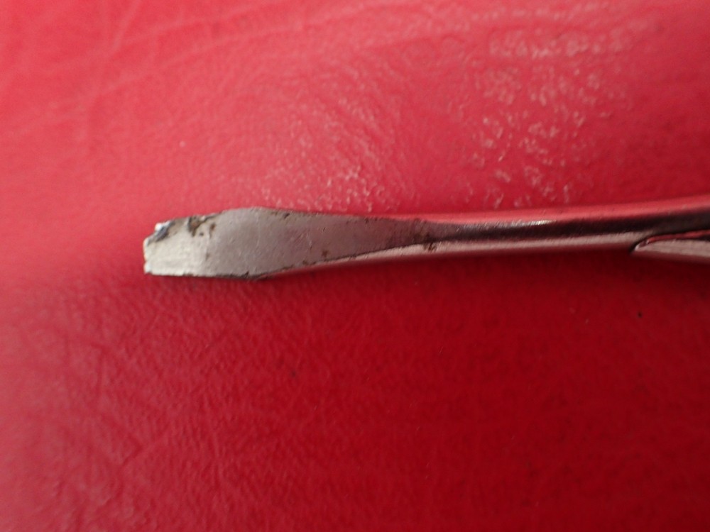 2 Vintage Original Sewing Machine WIRE Screwdrivers # 6