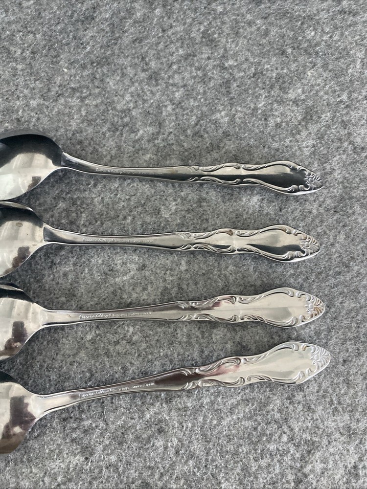 4 TOWLE/SUPREME CUTLERY STAINLESS FLATWARE, "PIERRE" PATTERN DINNER SPOONS