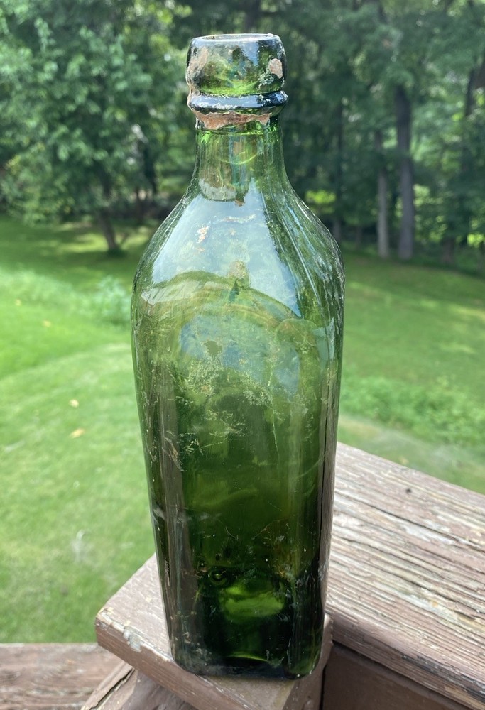 Walker’s S Kilmarnock Whisky Bottle