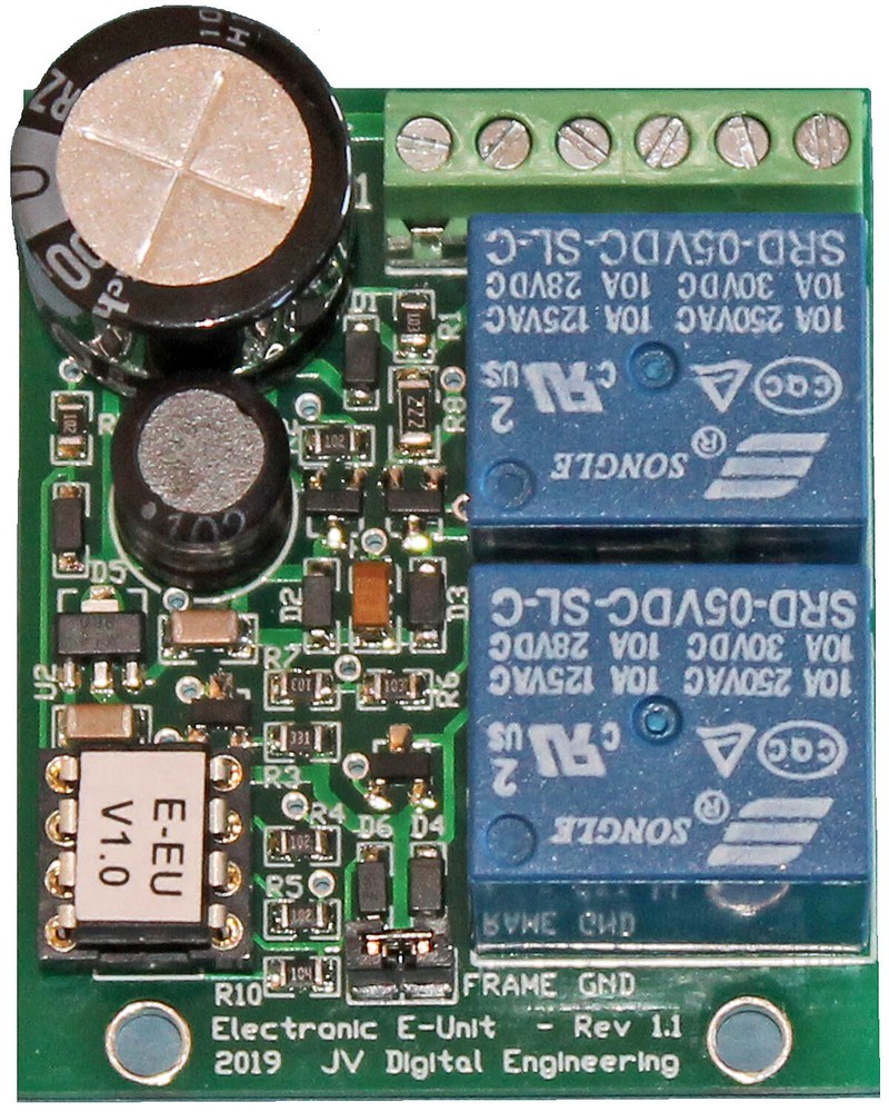 Electronic Model Railroad Reversing Unit (E-Unit) for Lionel Engines