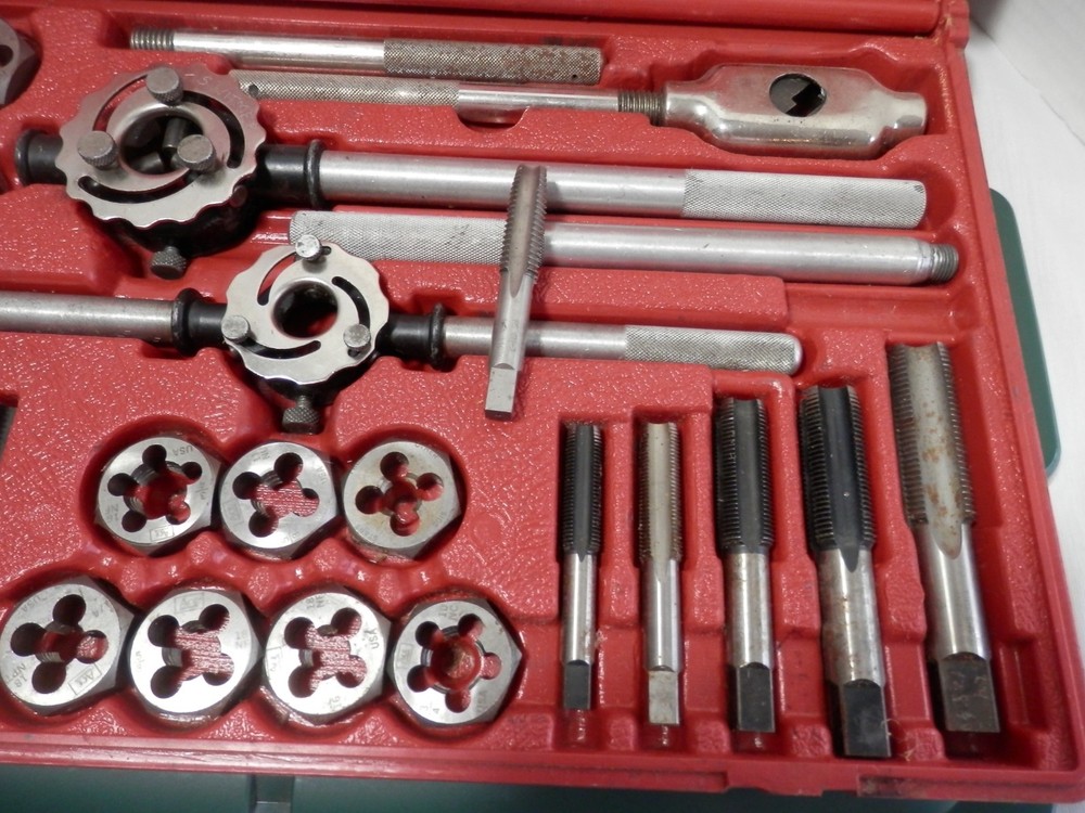 Matco Tools 25 piece Tap & Die set 6094TD