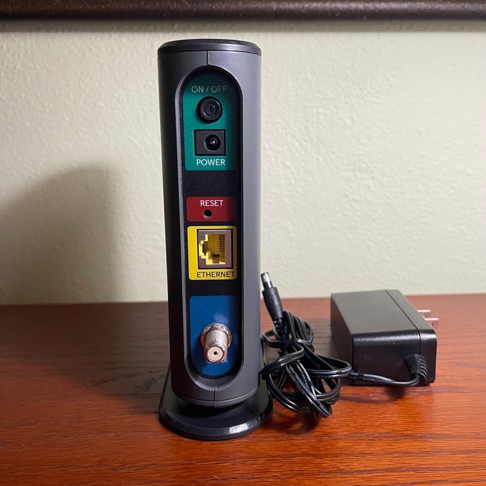 MOTOROLA 16x4 DOCSIS 3.0 Cable Modem - Model MB7420 - READ description...