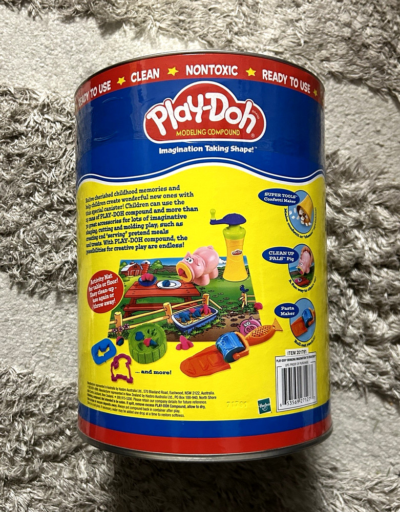 PlayDoh 45+ pc Set, NEW, SEALED