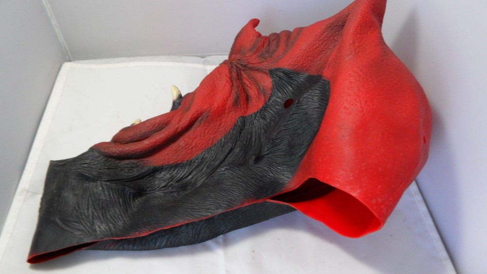 1997 The Paper Magic Group Bearded Devil Rubber Mask Halloween