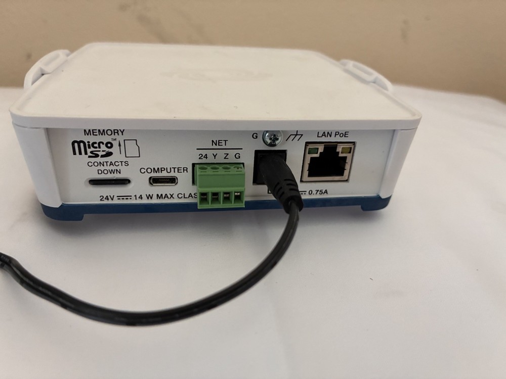 Crestron PYNG-HUB Crestron Pyng Control w/ Power Adapter