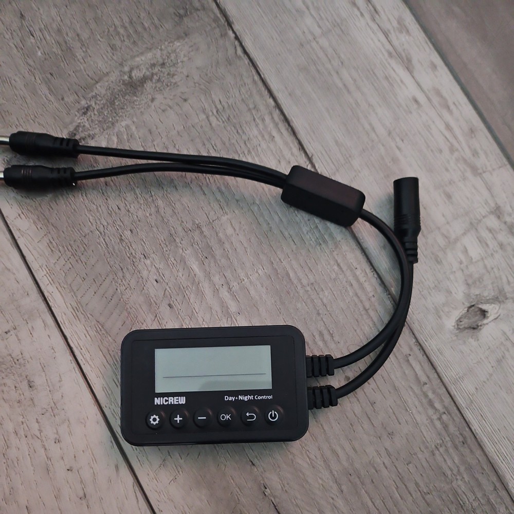 NICREW Aquarium Light Timer&Dimmer, Easy to Program Fish Tank Light Controller