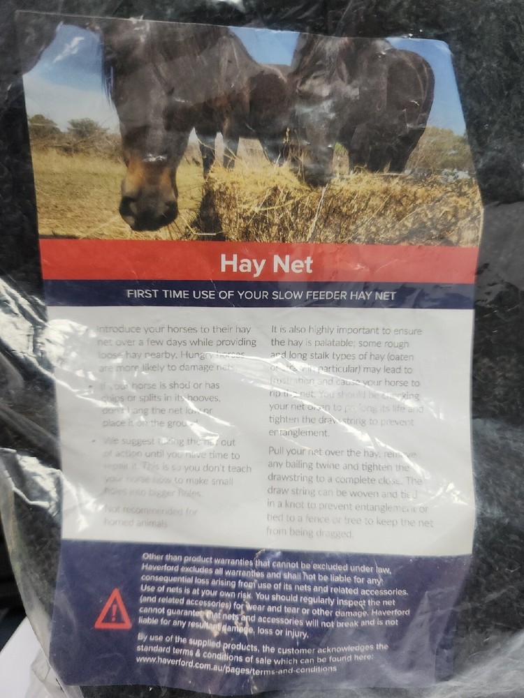 Slow Feeder Hay Net Medium 30mm New