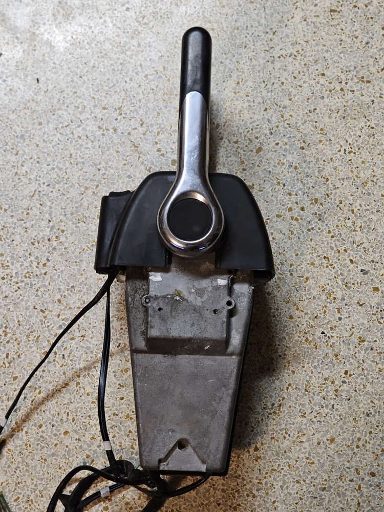 YAMAHA 704 DUAL REMOTE CONTROL WITH WIRE HARNESS