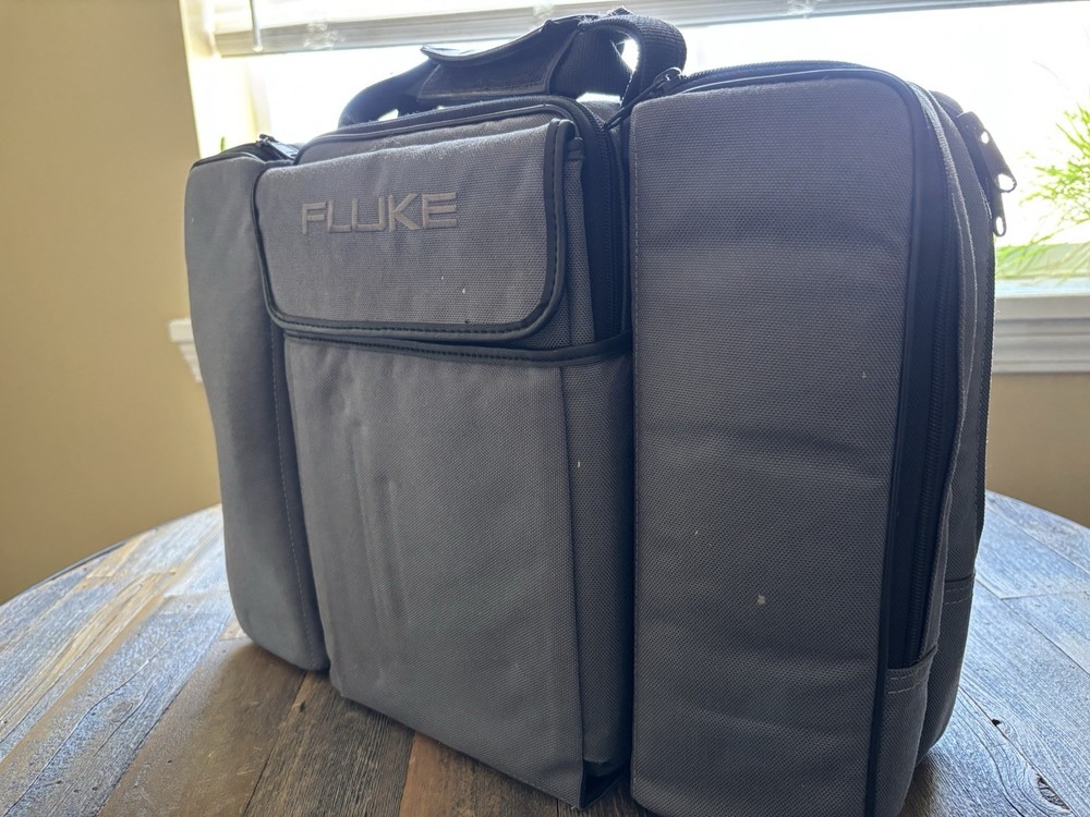 Fluke 683 Enterprise LANMeter Network Cable Tester Analyzer w/ Case Cables