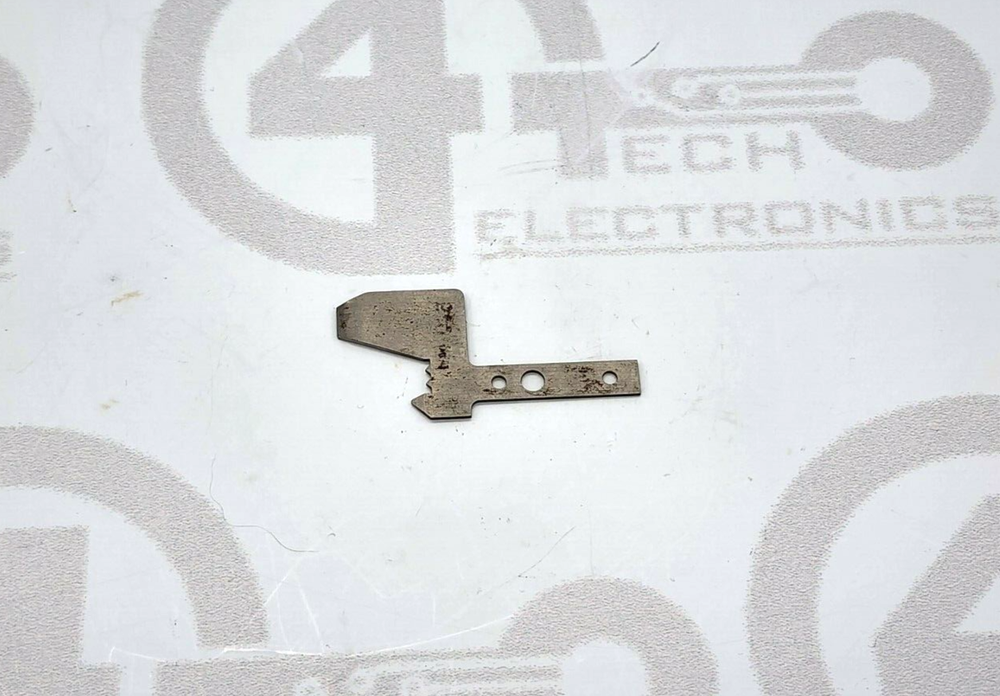 Universal Instruments Pusher Upper 5 Mm Group "B" 90055284