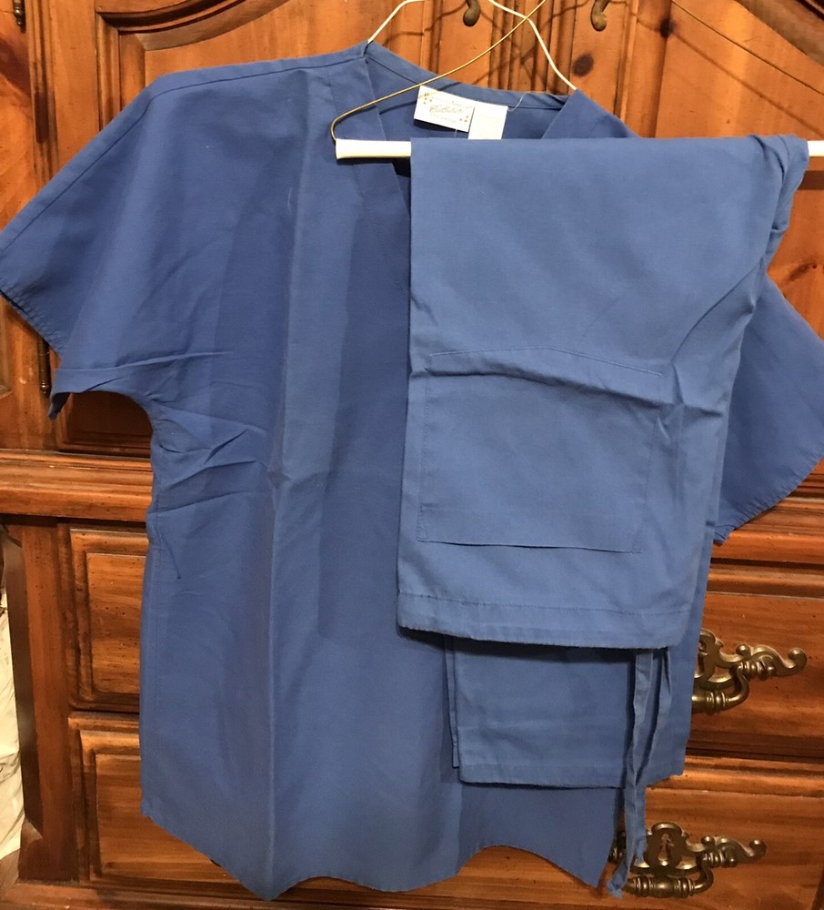 scrubs set size S by Uniform for American Collection