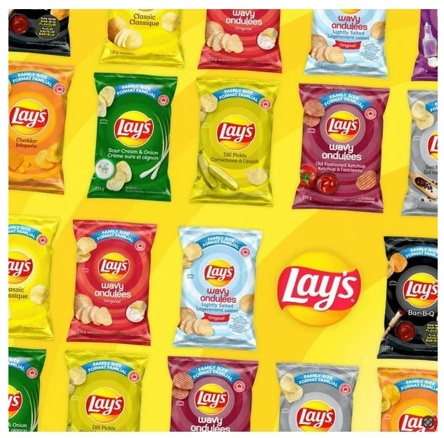 Lay's Classic Potato Chips, 235g (2 Pack)