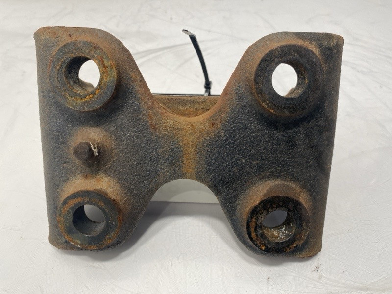 Freightliner MT55 Engine Mount 0130509000 (548-13011)