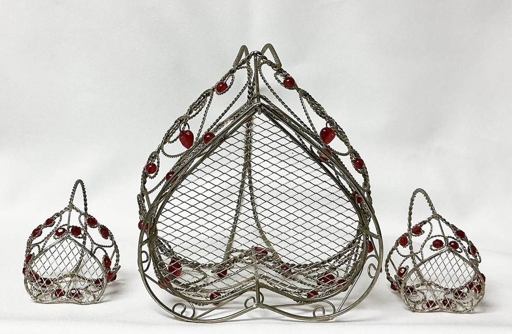 3 Heart Shaped Wire Baskets With Red Beads