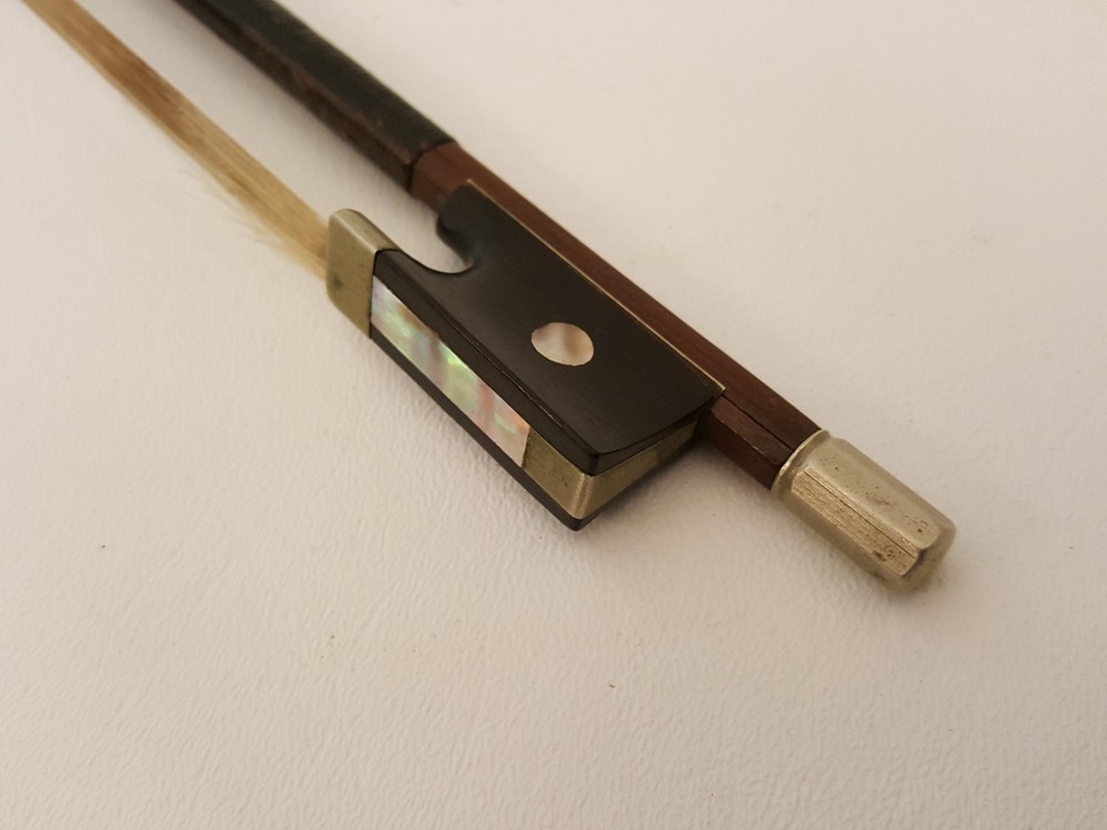 Antique Tourte Berlin violin bow