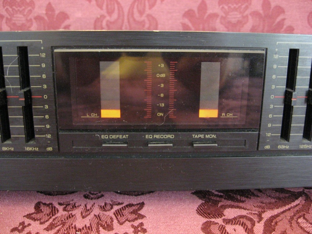 Sherwood EQ-1330 9-Band Stereo Graphic Equalizer - Nice!