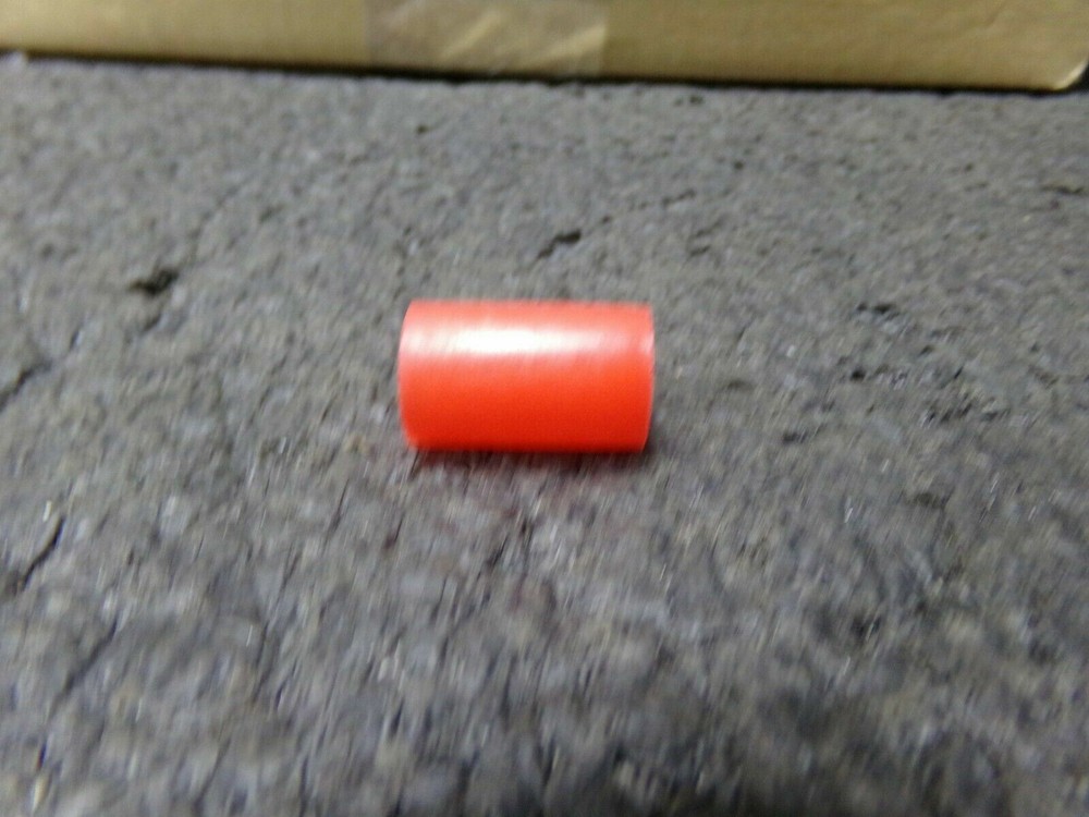 SC SERIES CAP PLUGS 5000 RED SC-1/2-14 (DC)