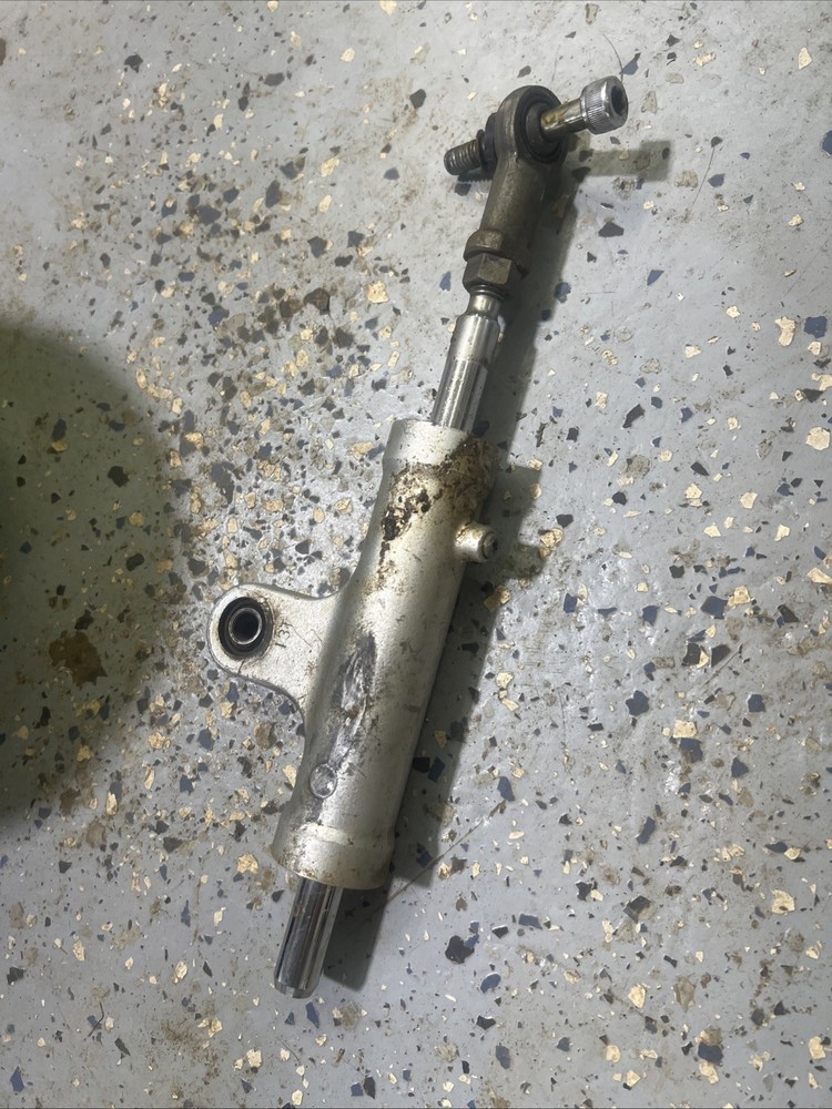 1998-2003 Suzuki TL1000S Steering Stabilizer Dampener