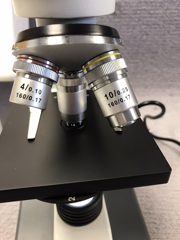 Boreal Compound Light Microscope SFC 111 Series 3 Objectives 4x 10x 100x Student