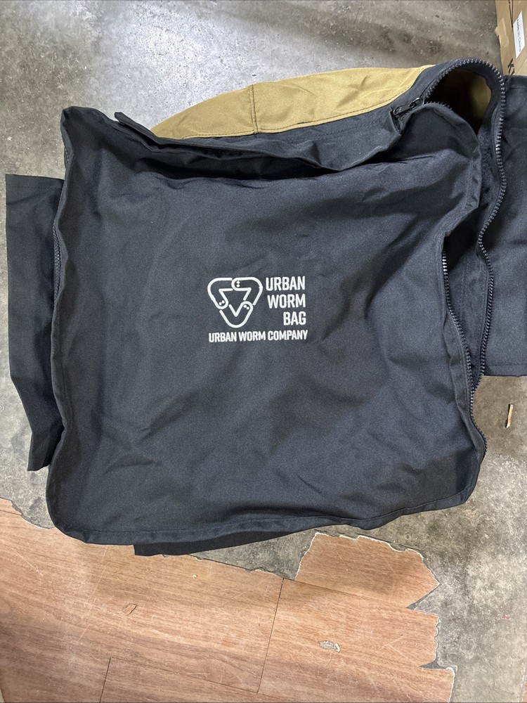 Urban Worm Company Composting Continuous Flow Worm Bag Black Only