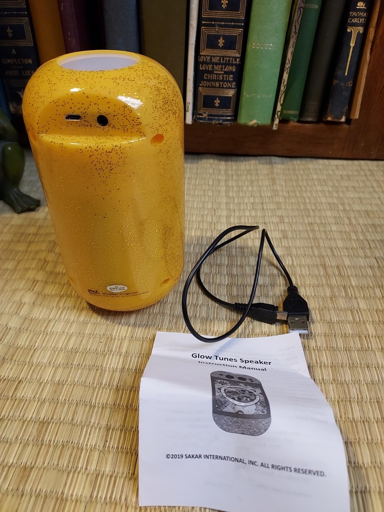 Lol Suprise Glowtunes Speaker