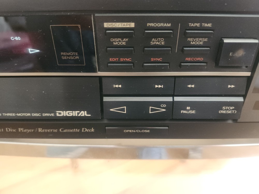 Working TEAC Compact Disc / Stereo Cassette Player AD-4 FREE Shipping