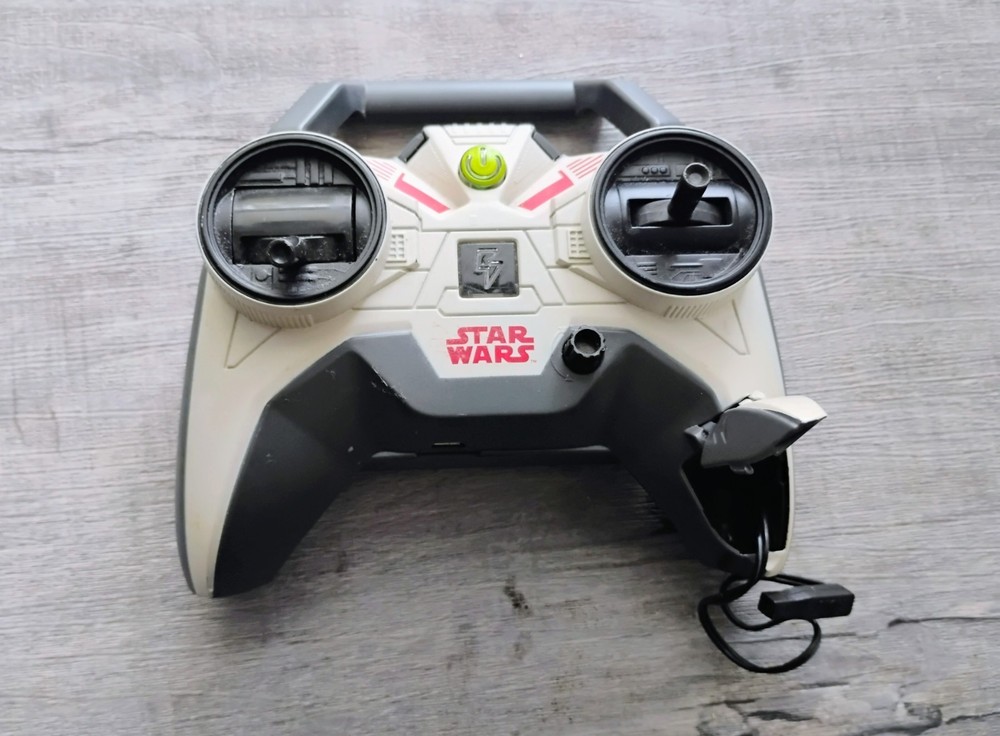 2 Lot Star Wars Air Hogs RC Controllers Millennium Falcon & X-Wing Untested