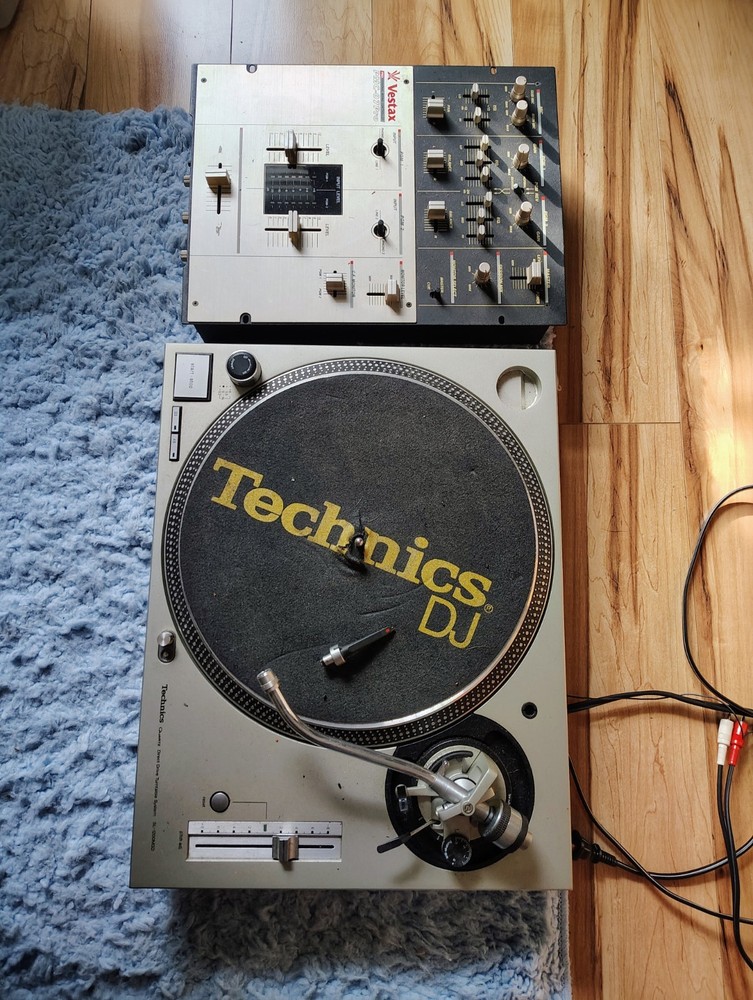 Technics SL-1200 DJ Turntable Direct Drive Pitch Control & Mixer