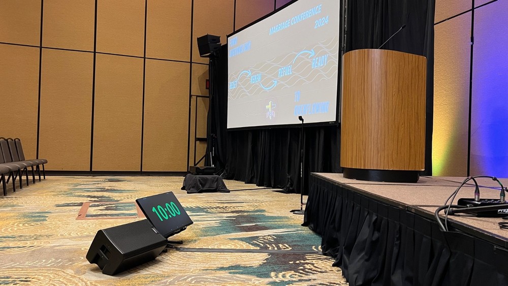 ❤️ Da-Lite Fast-Fold Deluxe 8'x14' Screen System HD Front projection 39310