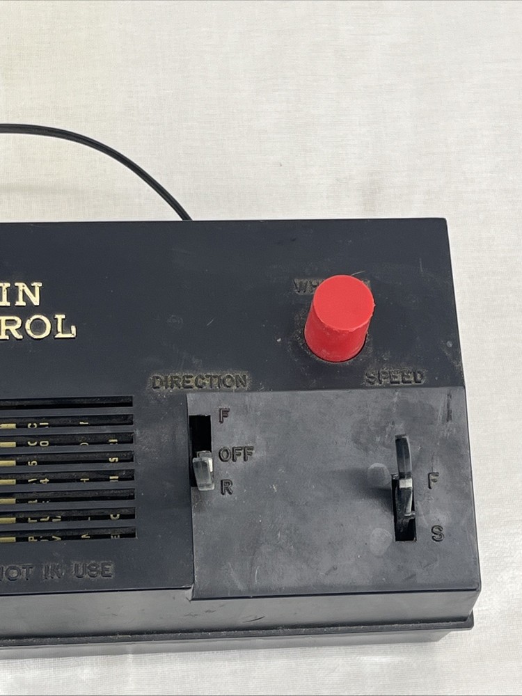 Push Whistle HO Transformer ELDON Model TRAIN CONTROL 12V power pack Untested