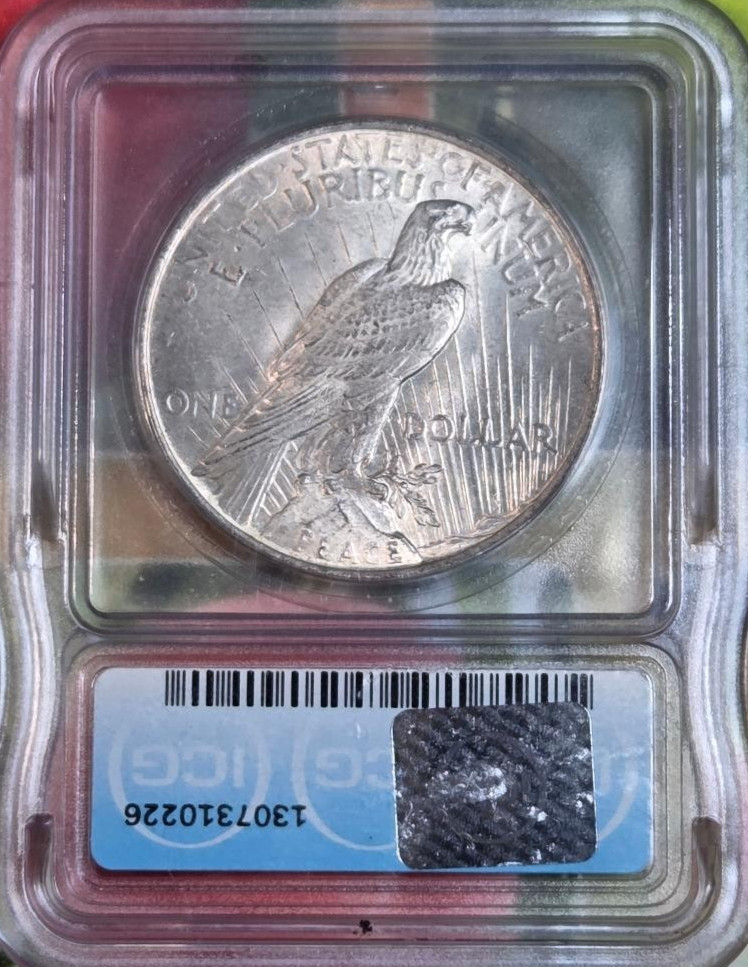 1923 U.S. Peace Dollar..MS65 .ICG Graded ...