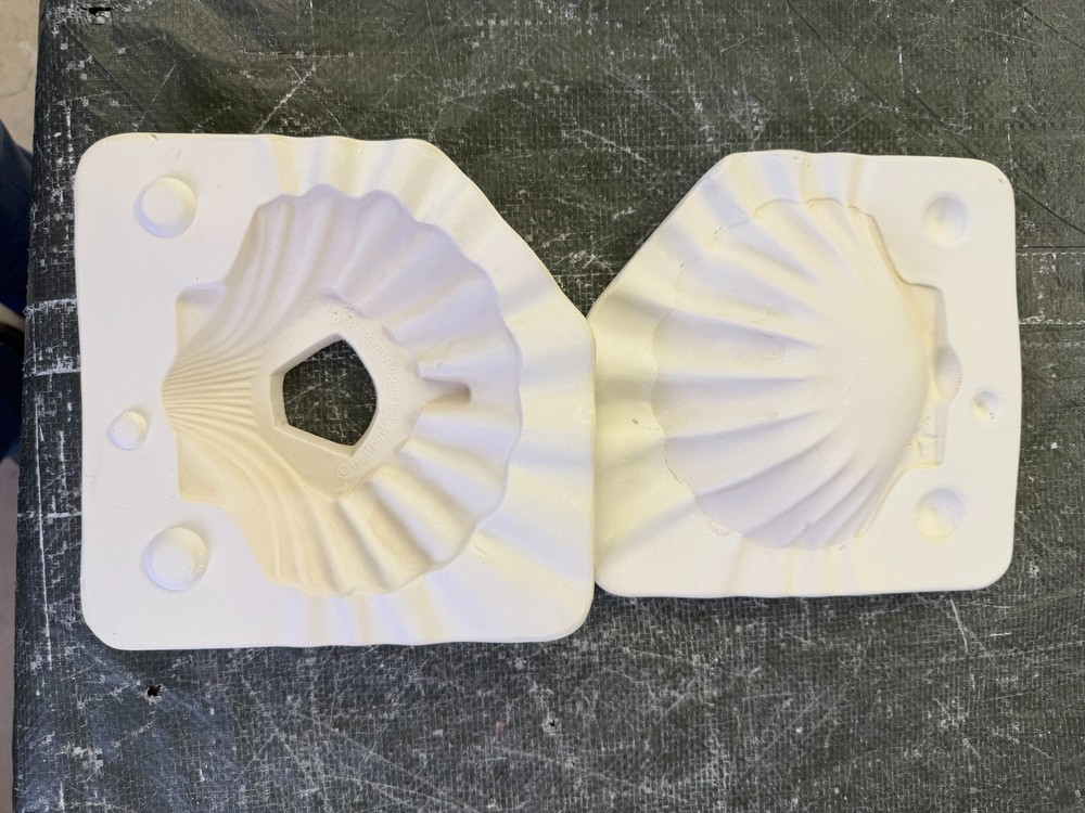 VINTAGE DUNCAN CERAMIC MOLD #DM-468A SHELL SOAP DISH