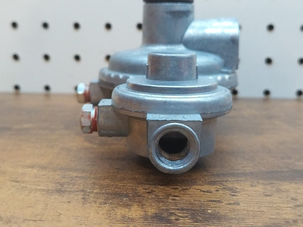 Marshall MEGR-298 Propane Regulator 2 Stage 90 Degree Vent Pressure