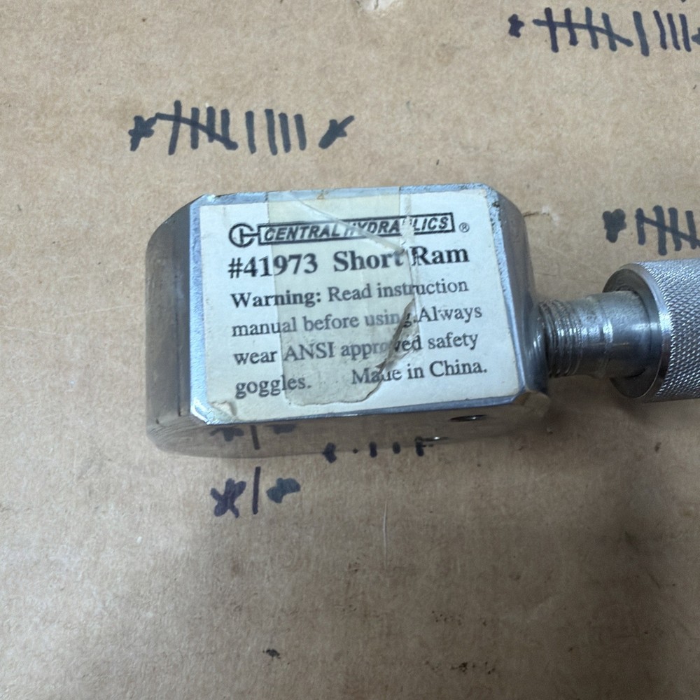 Central Hydraulics #41973 Short Ram 5 Ton