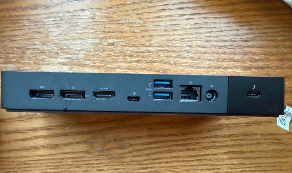 Dell  (5448) Rack-Mountable Network Device